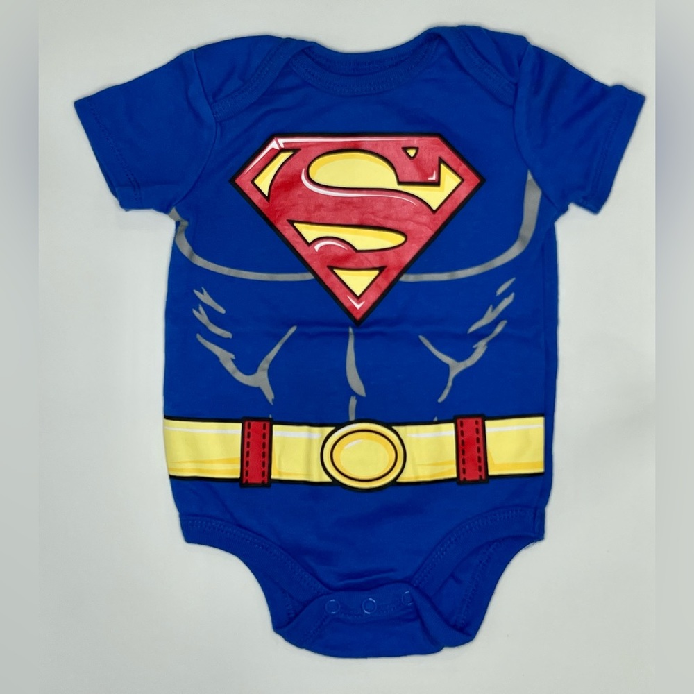 2/$15 ⭐️ Justice League Superman One Piece Size 6-9 Months Costume